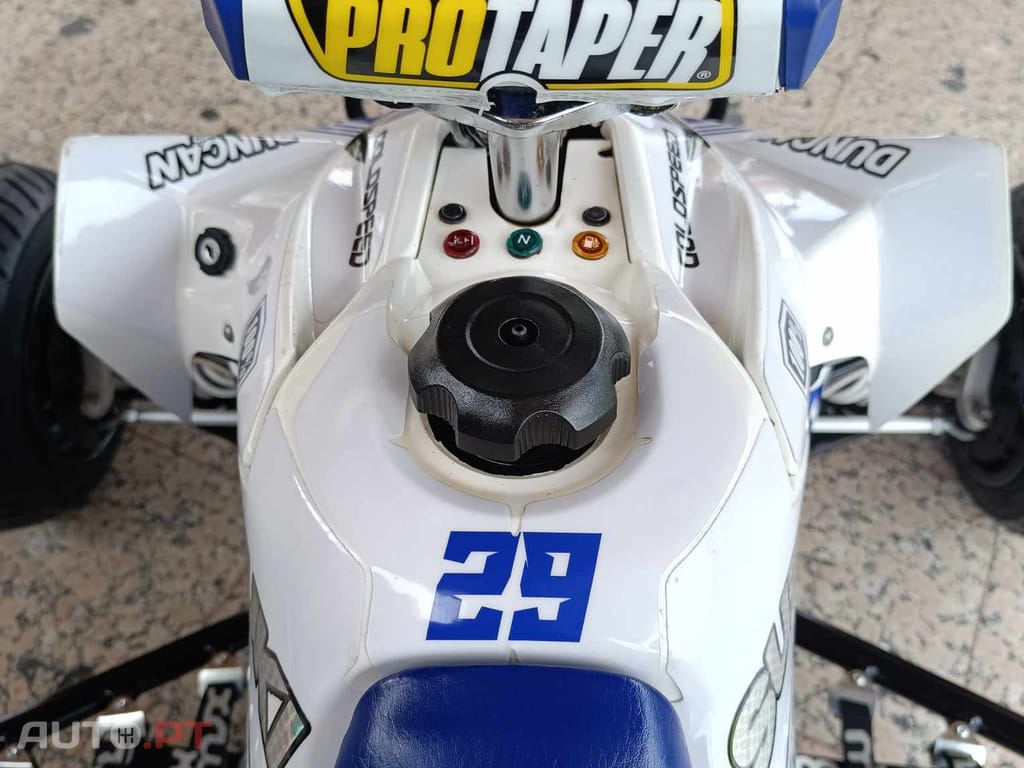 Suzuki LT-R 450