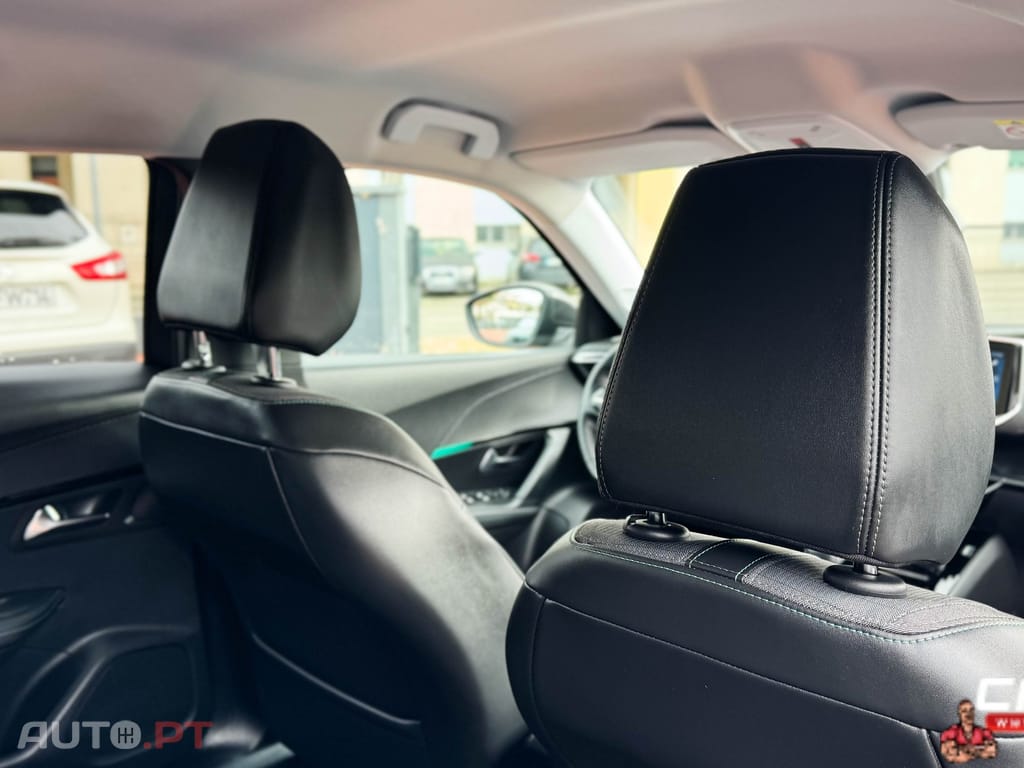 Peugeot 2008 1.5 BlueHDi Allure Pack