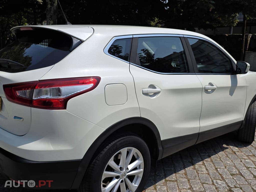 Nissan Qashqai 1.5 dCi N-Connecta