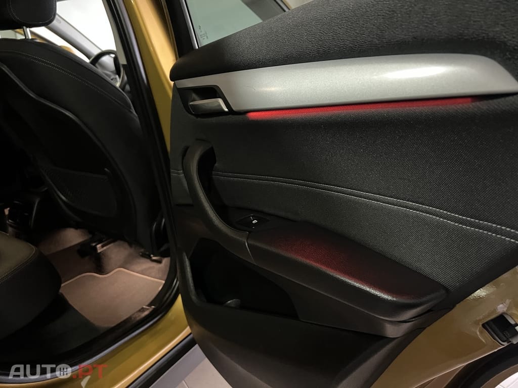 BMW X2 16 d sDrive Auto Advantage