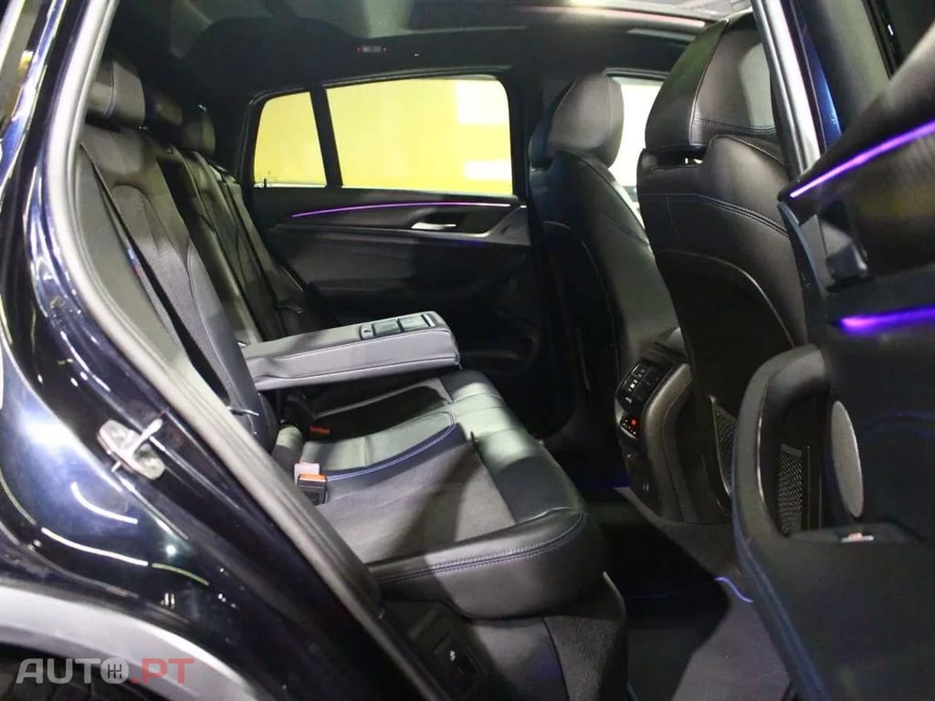 BMW X4 20 d xDrive Pack M Auto — fotografia 20