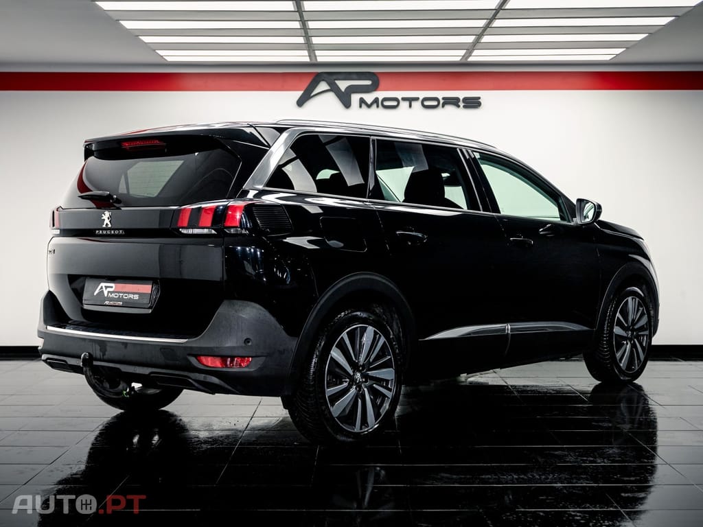 Peugeot 5008 1.5 BlueHDi Allure EAT8