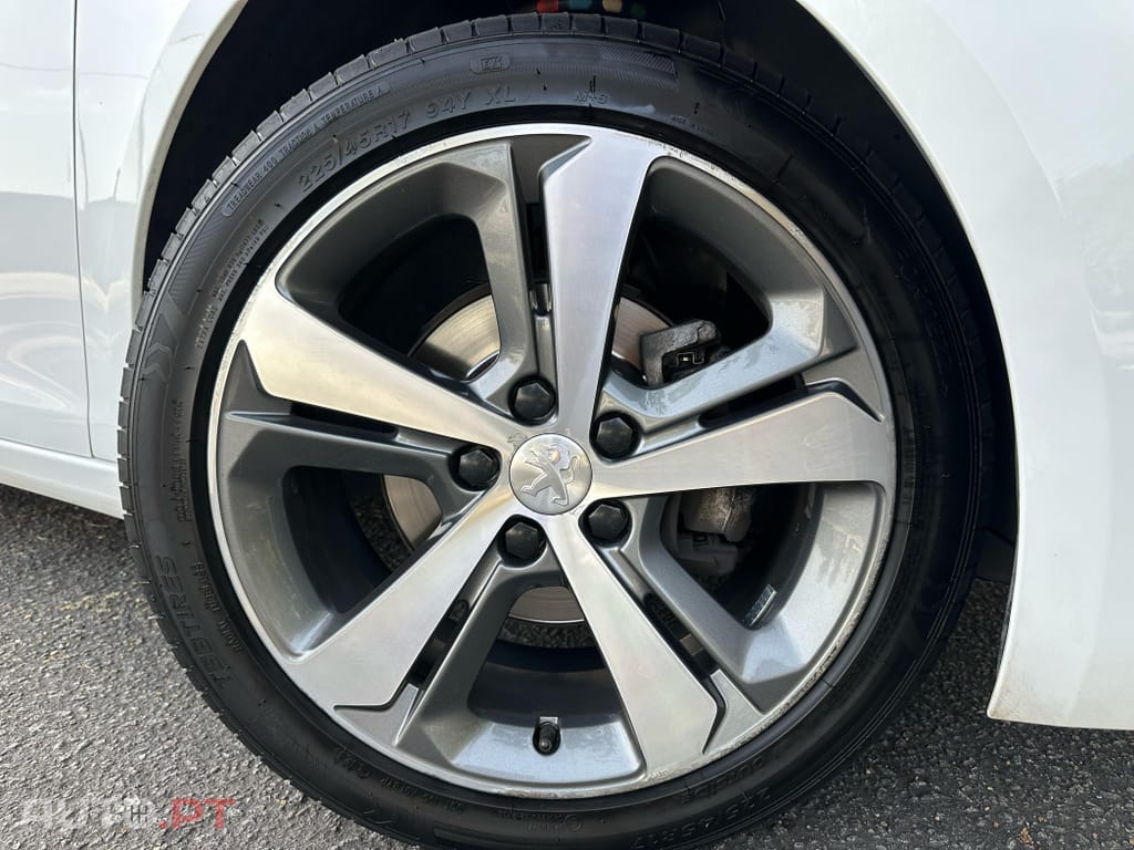 Peugeot 308 1.2 PureTech GT Line EAT6