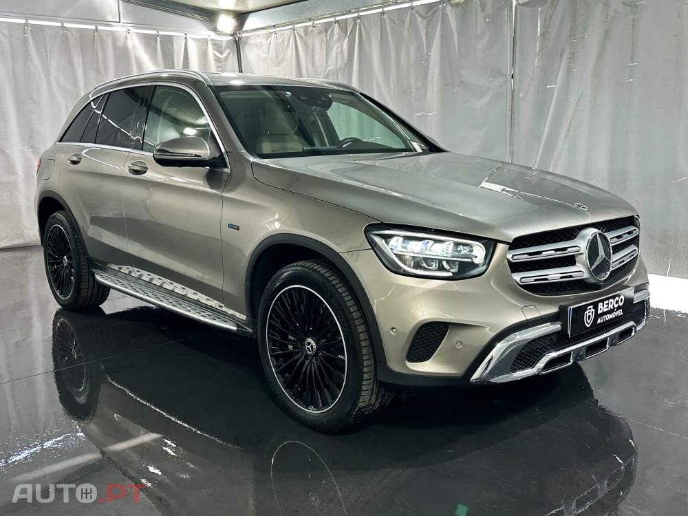 Mercedes-Benz GLC 300 e 4Matic 9G-TRONIC Edition AMG Line