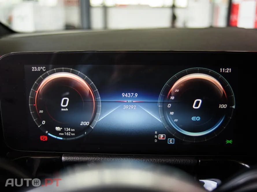 Mercedes-Benz EQA 300 4Matic AMG Line