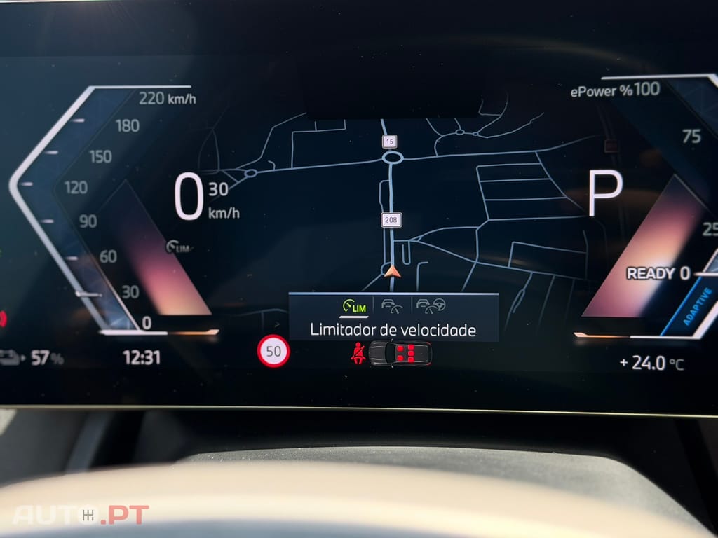 BMW iX xDrive 40 Pack Desportivo