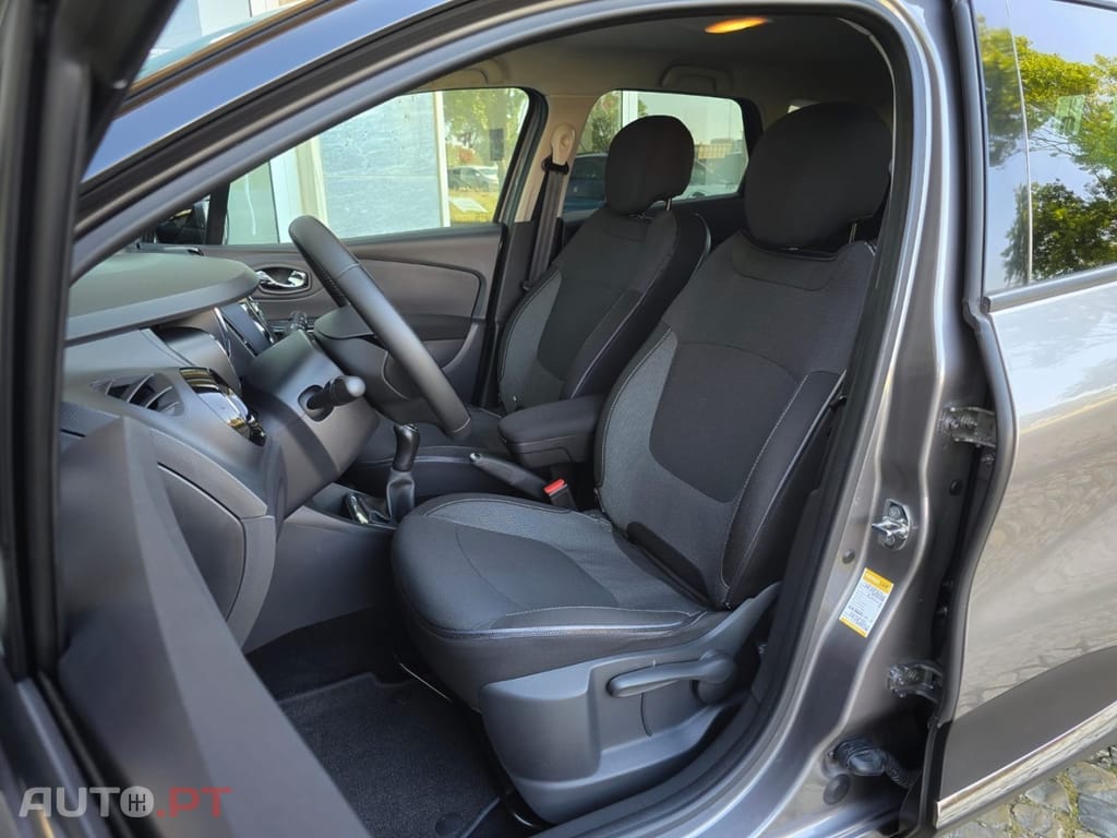Renault Captur 0.9 TCE Exclusive