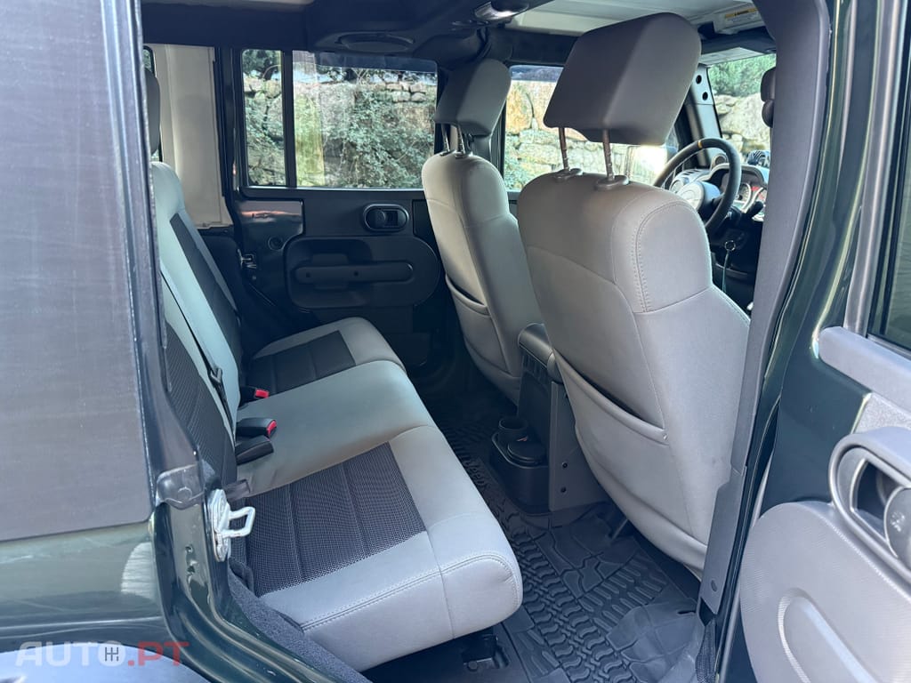 Jeep Wrangler 2.8 CRD MTX Rubicon