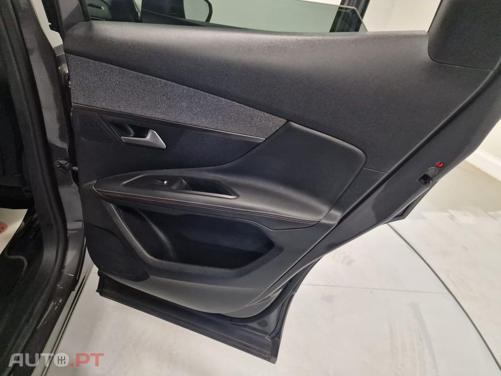 Peugeot 3008 1.5 BLUEHDI GT LINE