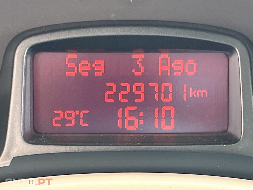 Ford KA 1.2 Titanium