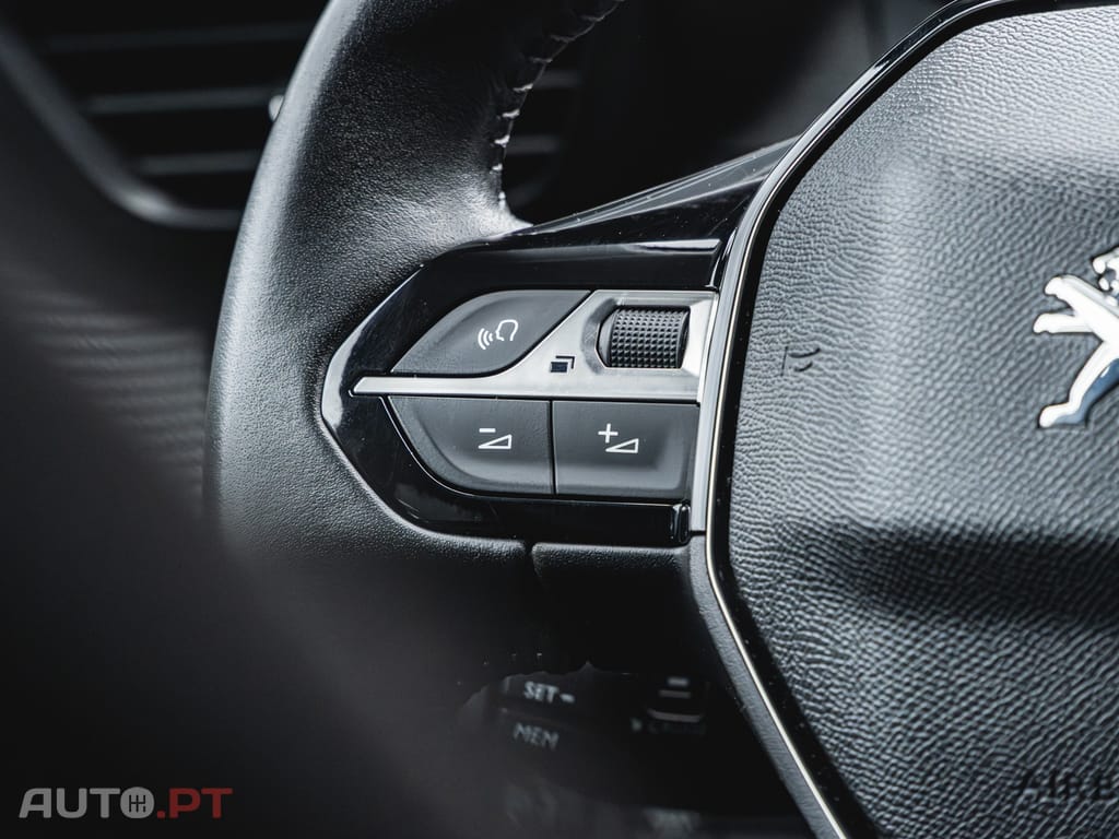 Peugeot 208 1.2 PureTech Active Pack