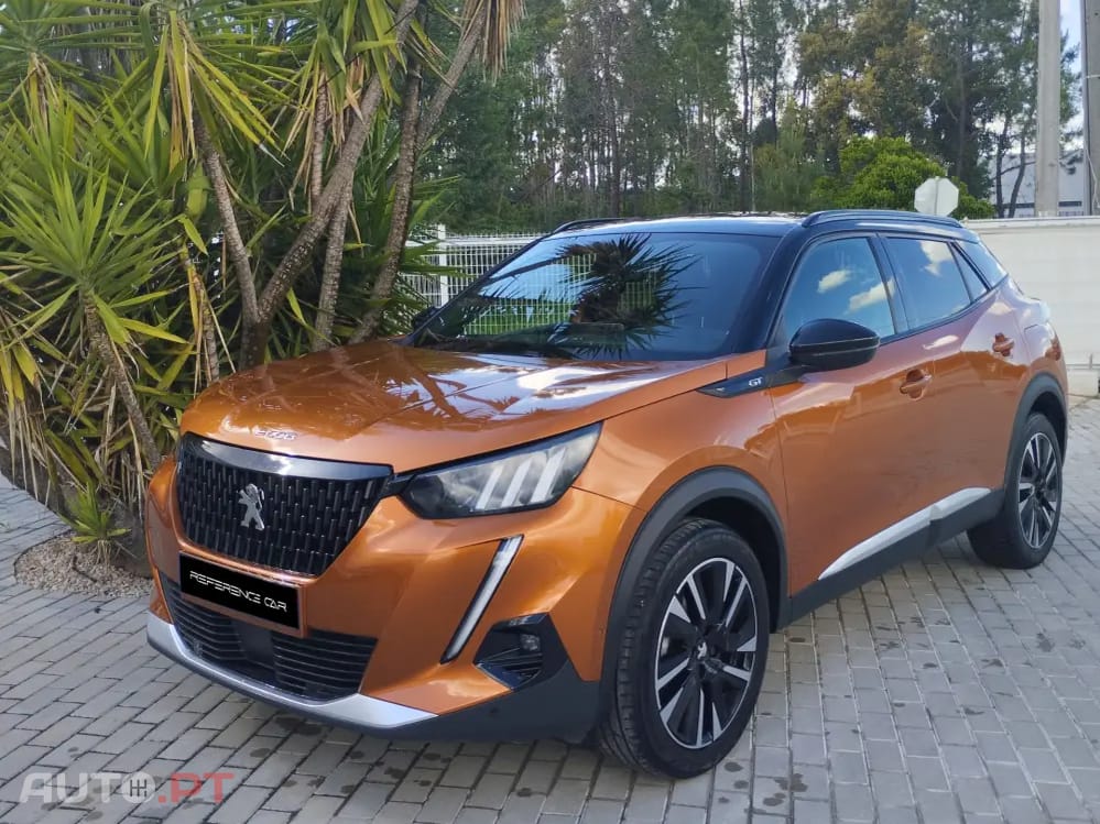 Peugeot 2008 1.2 PureTech GT EAT8
