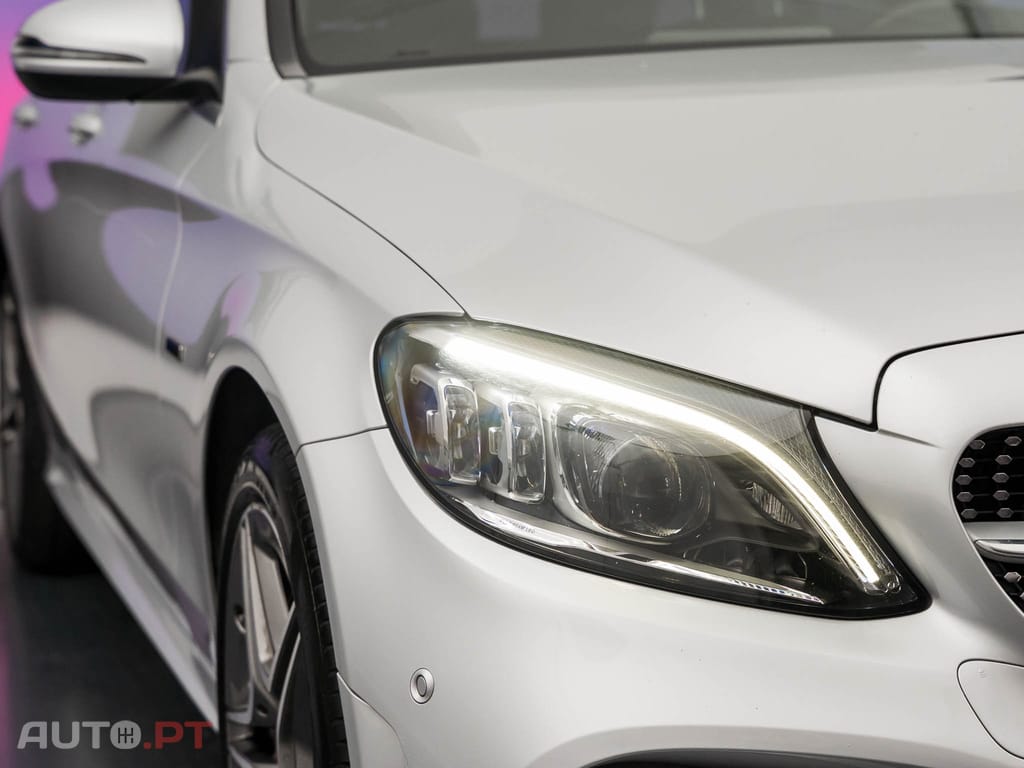 Mercedes-Benz C 300 de AMG Line