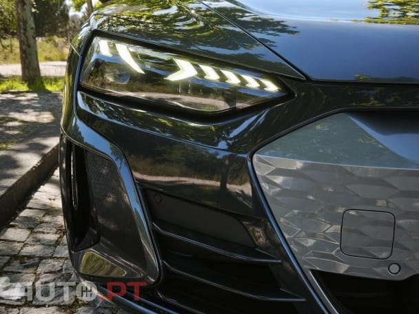Audi E-Tron GT quattro