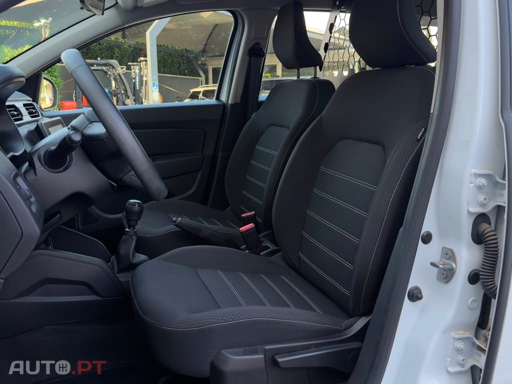 Dacia Duster 4X4  2 LUGARES