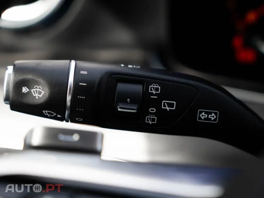 Mercedes-Benz E 300 300de 9G-Tronic AMG Line