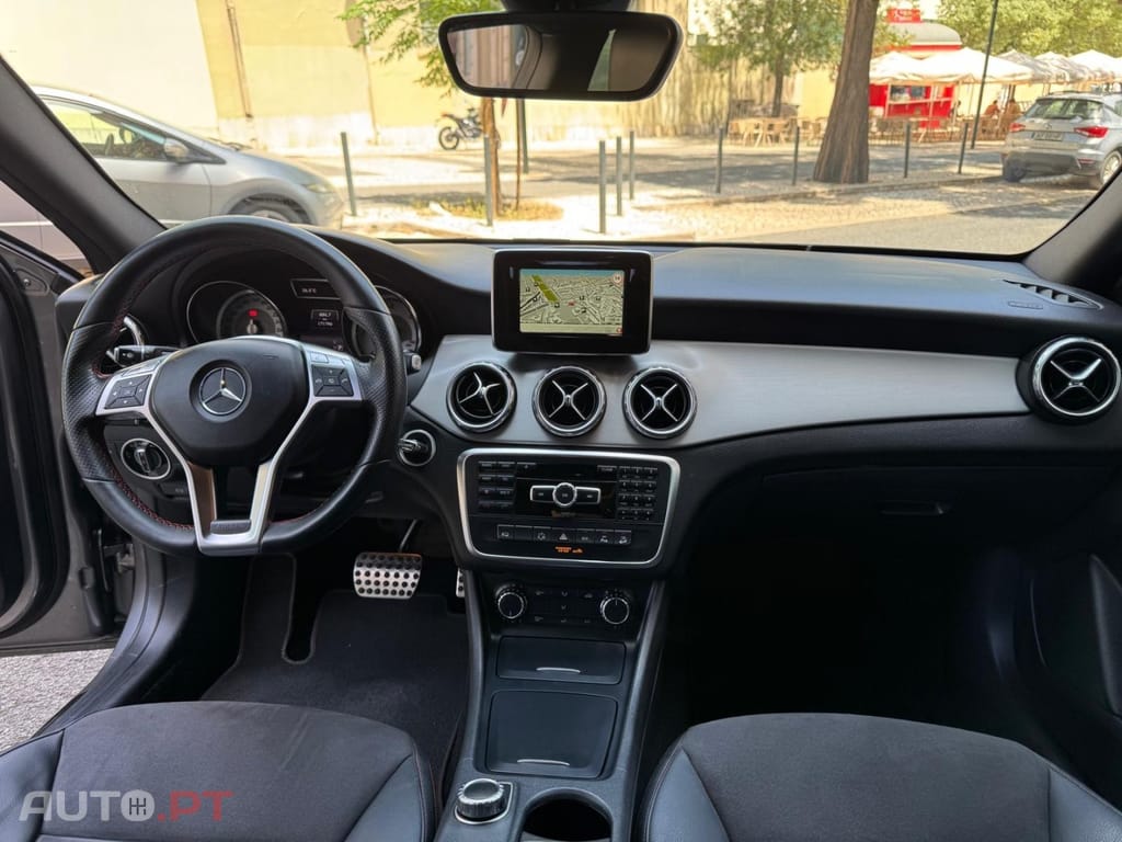 Mercedes-Benz GLA 220 CDi AMG Line 4-Matic