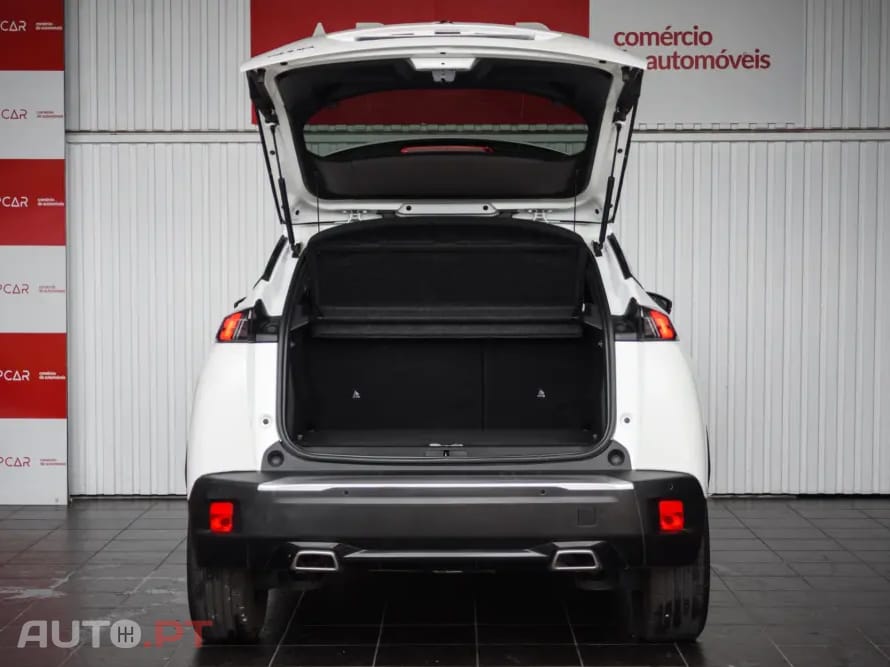 Peugeot 2008 PureTech 130 EAT8 Allure