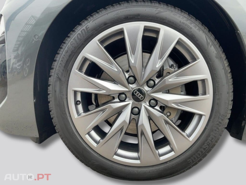 Audi A6 Avant I.V.A DEDUTIVEL e-tron 55 