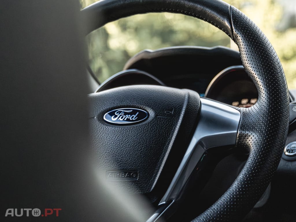 Ford Fiesta ST 200