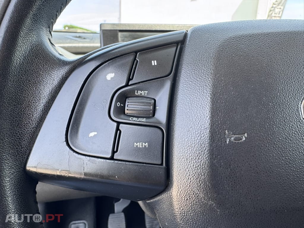 Citroen C4 Cactus BlueHDi 100 Stop&Start Feel Edition