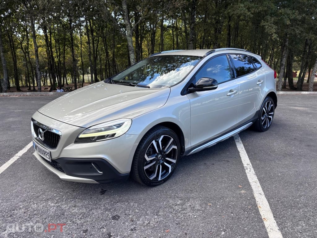 Volvo V40 Cross Country 2.0 D2 Pro