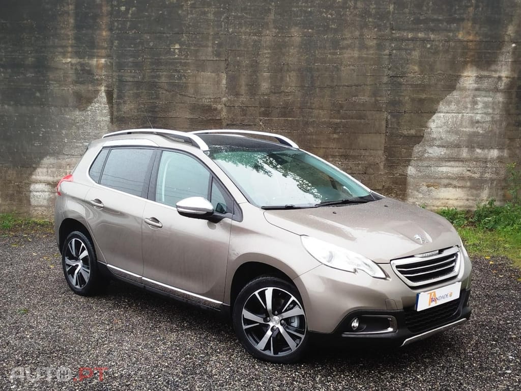 Peugeot 2008 1.2 PureTech Allure EAT6