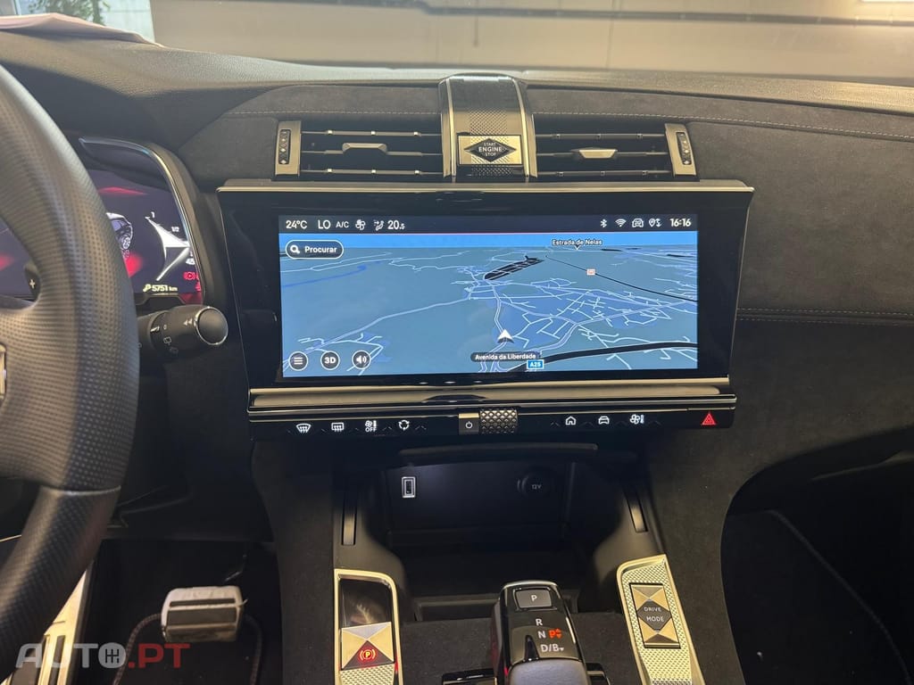 DS DS7 E-Tense Performance Line EAT8