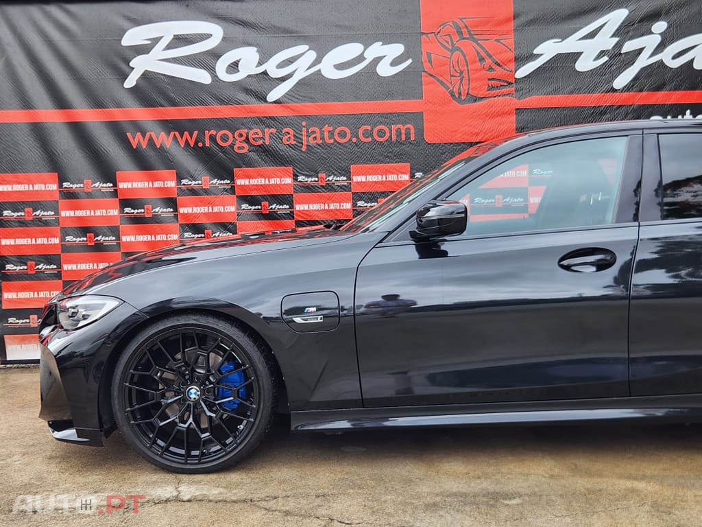 BMW 320 e Line Sport Auto