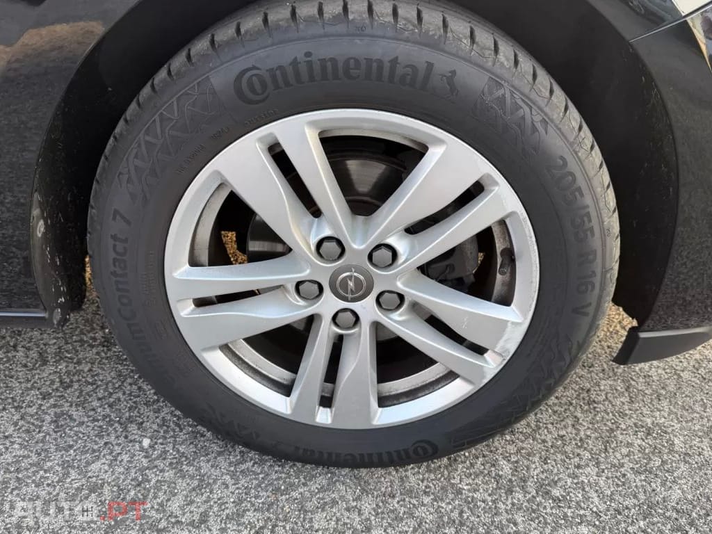 Opel Astra Sports Tourer 1.2 T Business Edition S/S