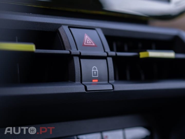 Fiat Grande Panda 1.2 Hybrid La Prima eDCT