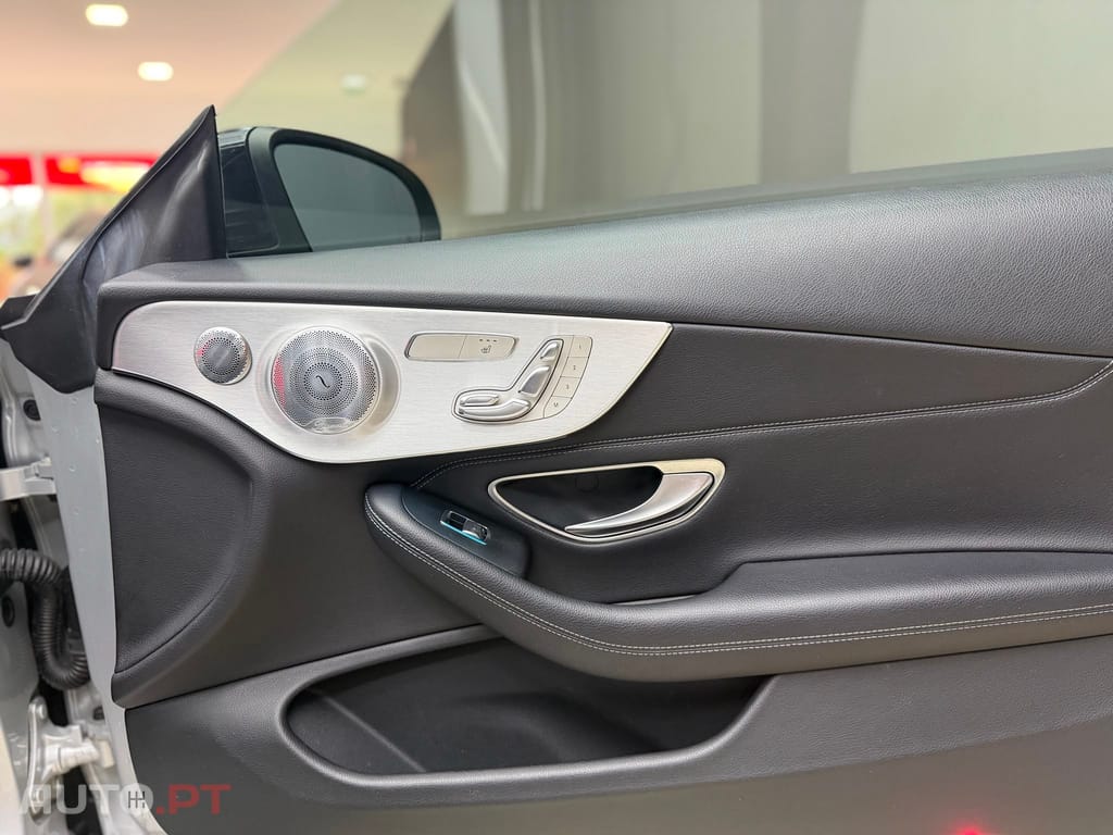 Mercedes-Benz C 220 d AMG Line 9G- Tronic