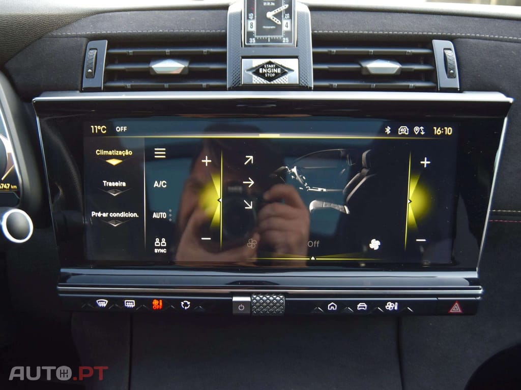 DS DS7 E-Tense Performance Line+