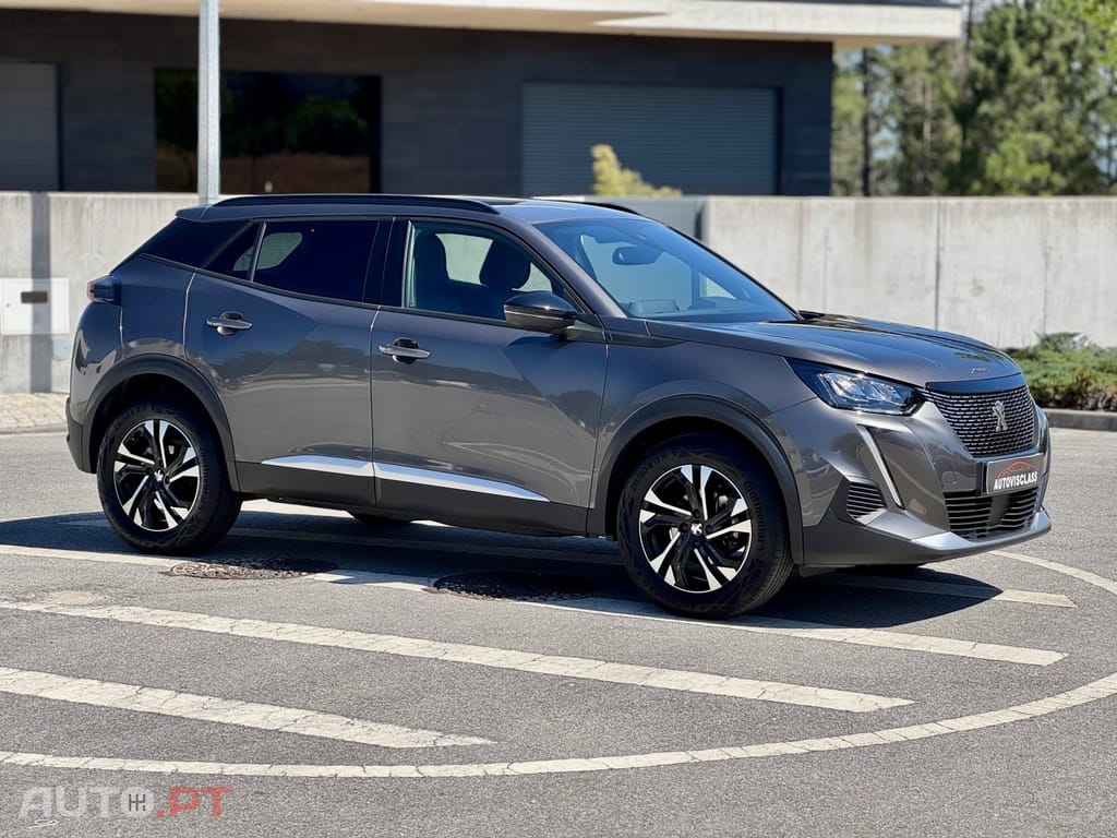 Peugeot 2008 PureTech 100 Allure