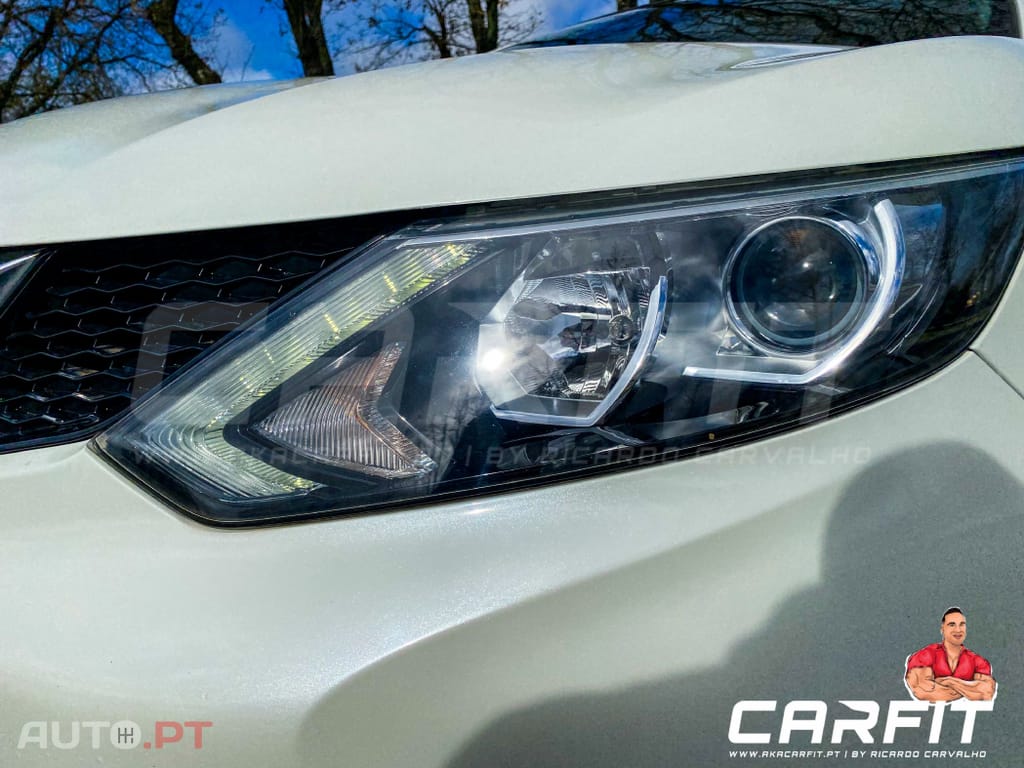 Nissan Qashqai 1.2 DIG-T N-Connecta RS+PS 18 Xtronic