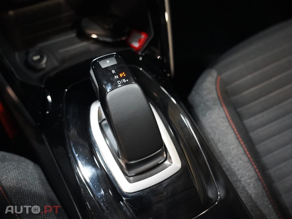 Peugeot E-208 50 kWh Active Pack