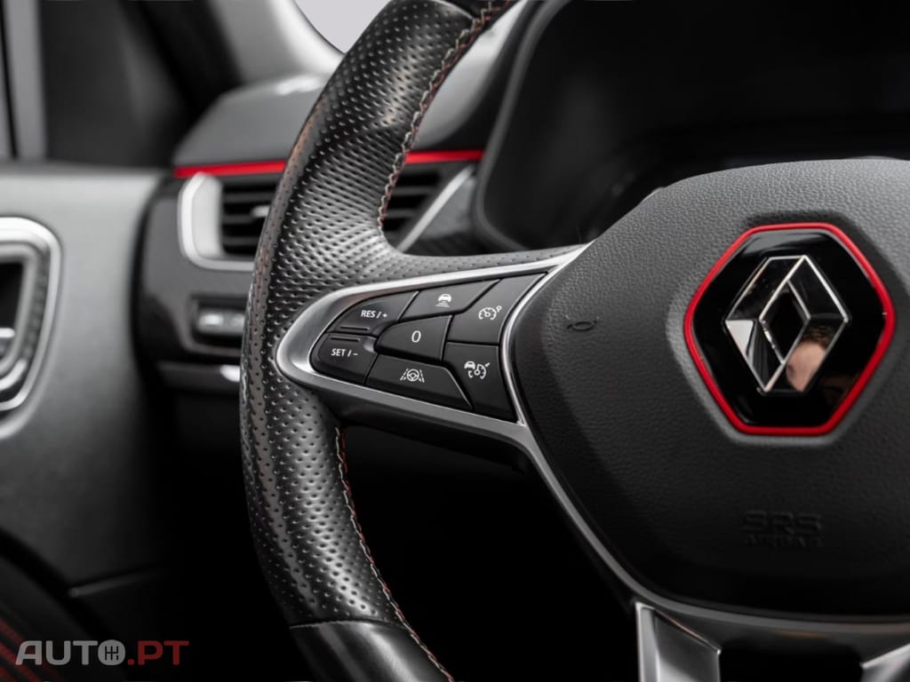 Renault Arkana R.S Line E-TECH I.V.A DEDUTIVEL