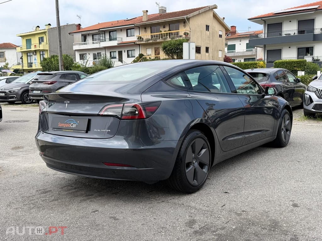 Tesla Model 3 Long Range Tração Integral Premium