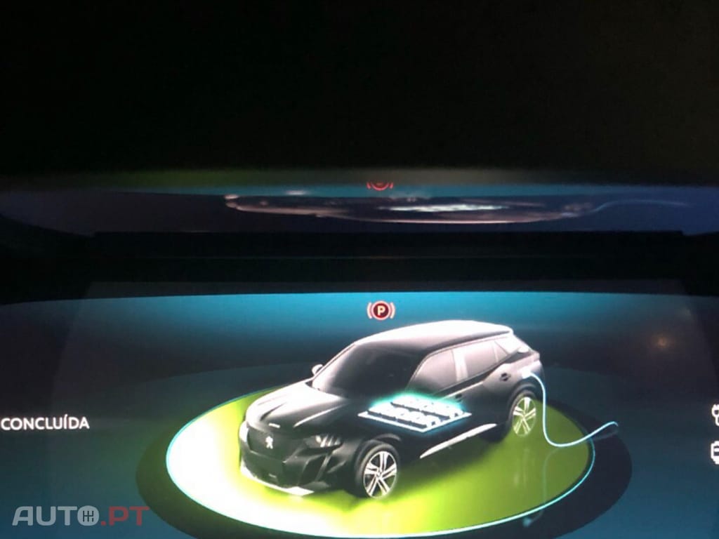 Peugeot E-2008 50 kWh GT