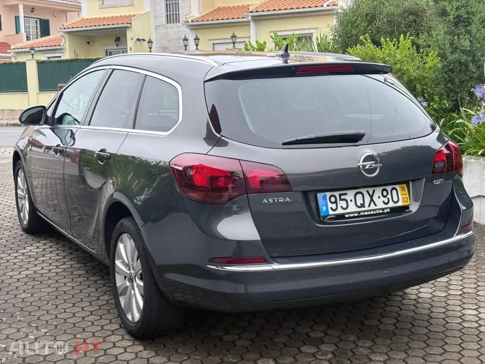 Opel Astra Sports Tourer 1.6 CDTi Executive S/S