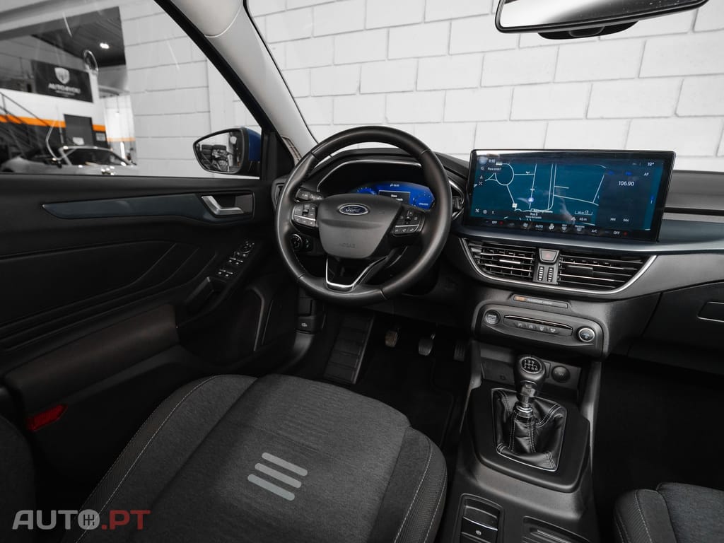 Ford Focus 1.0 EcoBoost MHEV Active