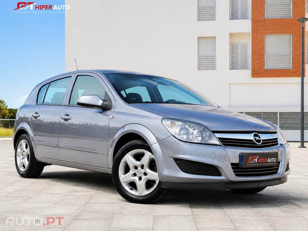 Opel Astra 1.3 CDTi Enjoy EcoFLEX
