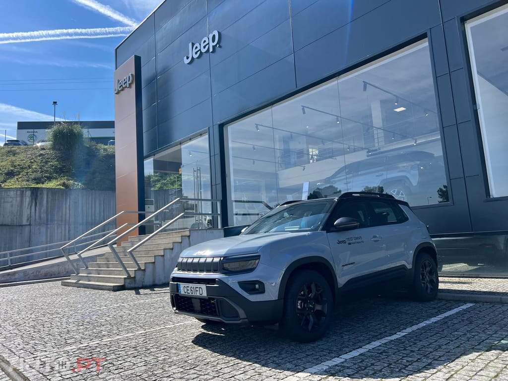 Jeep Avenger 1.2 4xe Hybrid eAWD Upland