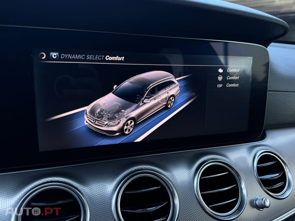 Mercedes-Benz E 220 d AMG Line