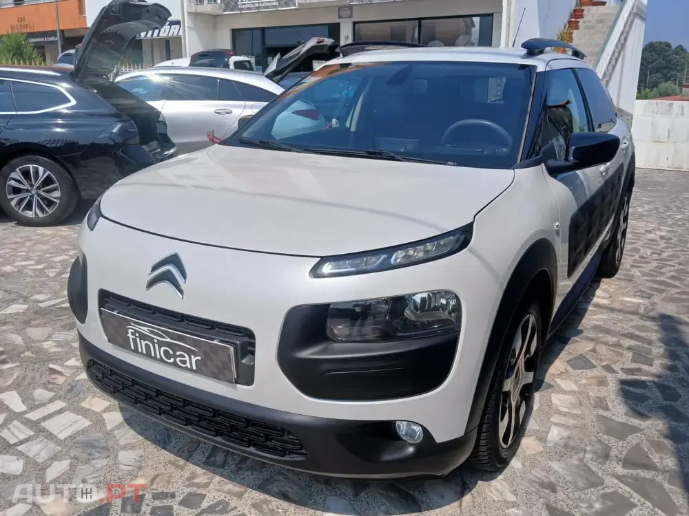 Citroen C4 Cactus Pure Tech e-THP 110 Stop&Start Shine