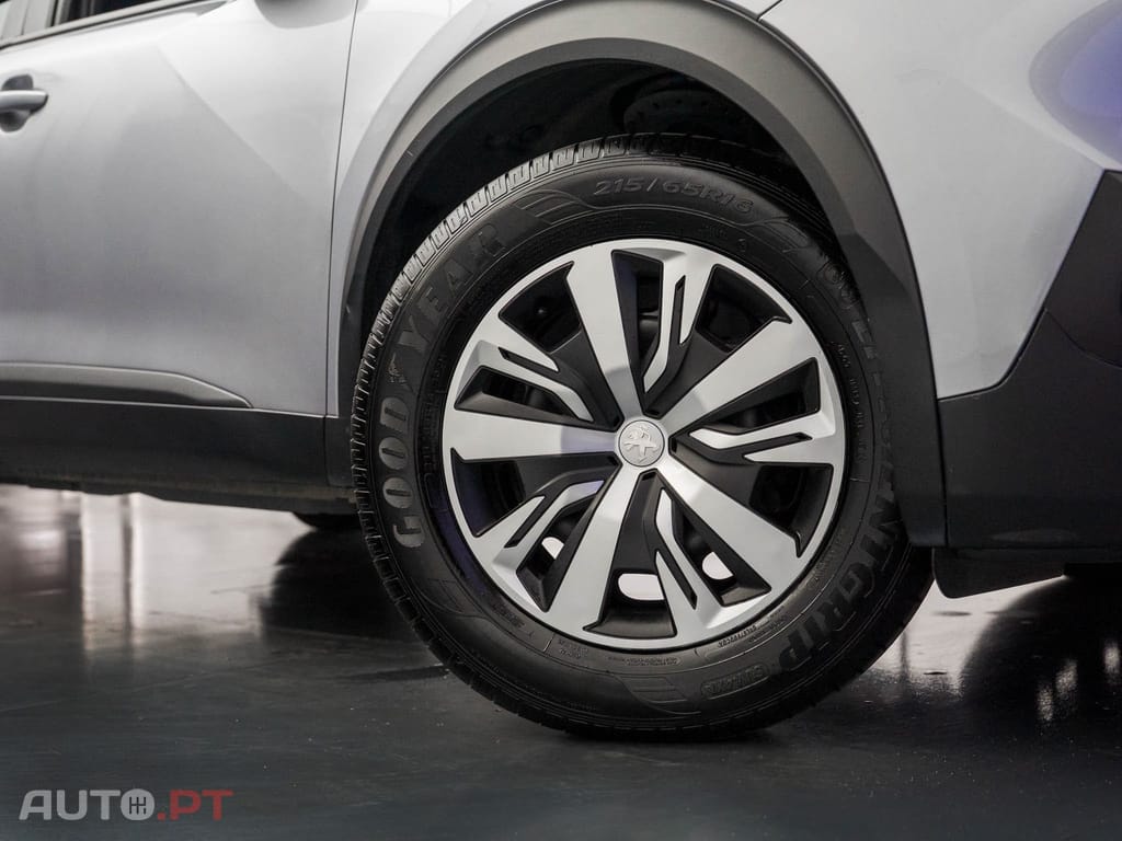 Peugeot 2008 1.2 PureTech Active Pack