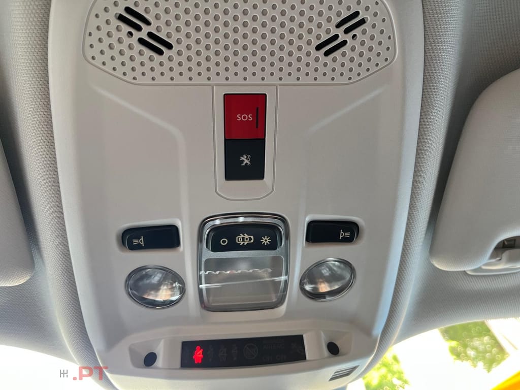 Peugeot 2008 1.2 Active Business