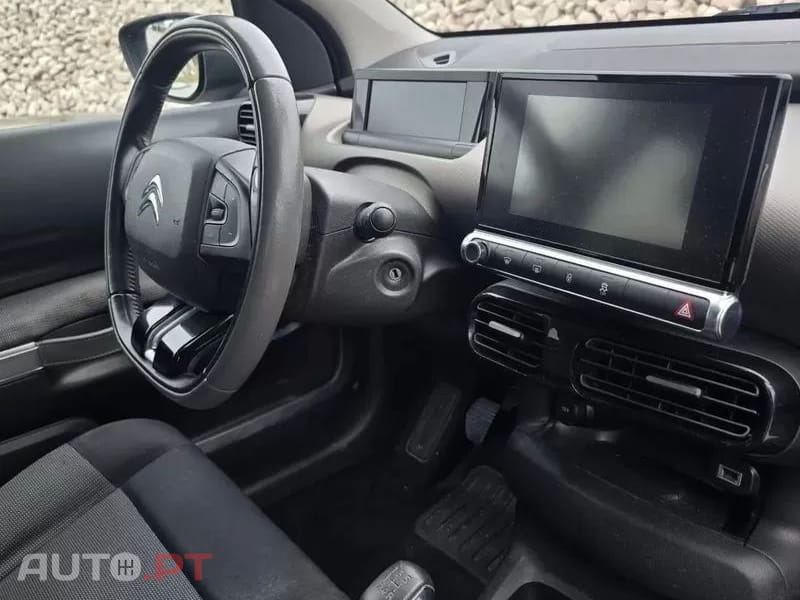 Citroen C4 Cactus 1.2 PureTech Shine Pack