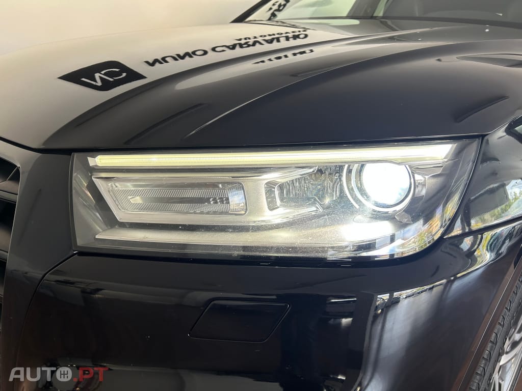 Audi Q5 2.0 TDI quattro S-line S-tronic