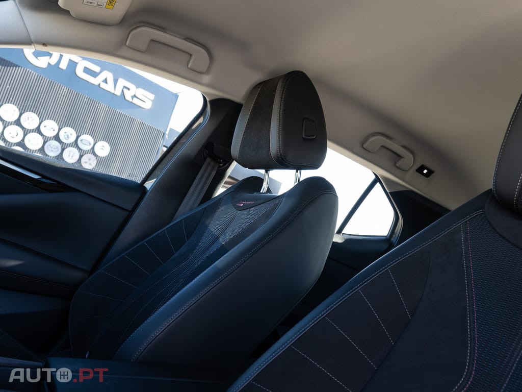 DS DS4 E-Tense Performance Line EAT8